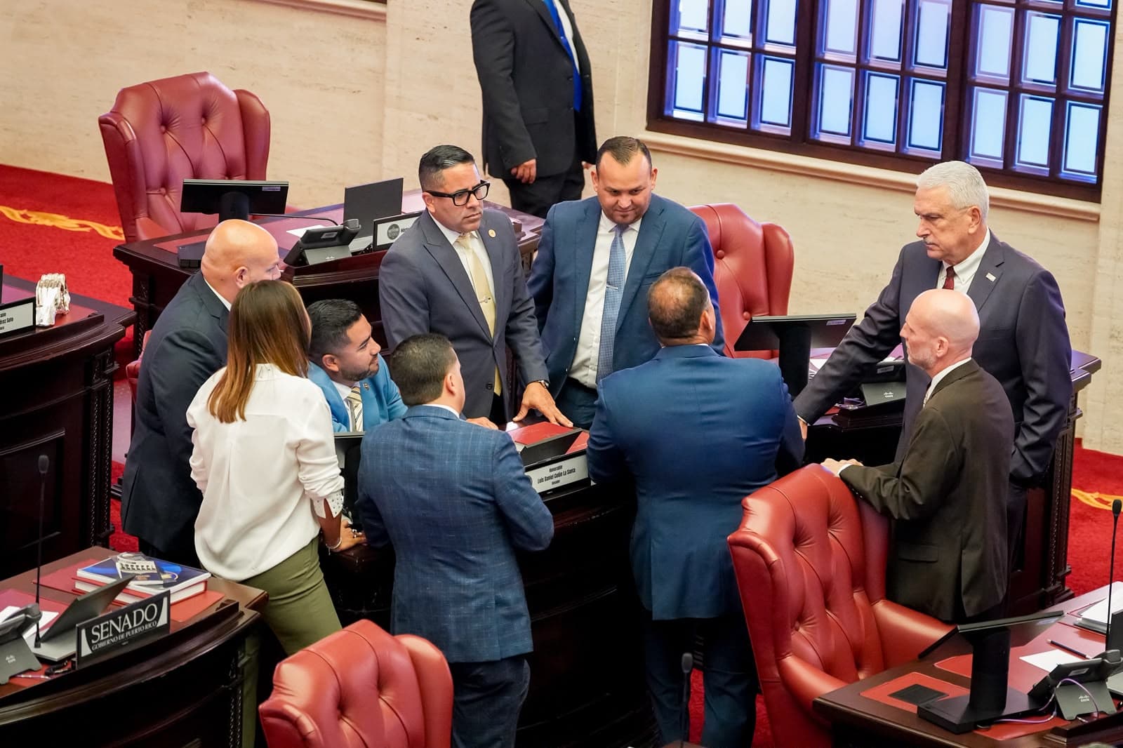 Senado aprueba reforma para regular la industria de la chatarra, fiscalizar vehículos oficiales y protección de animales