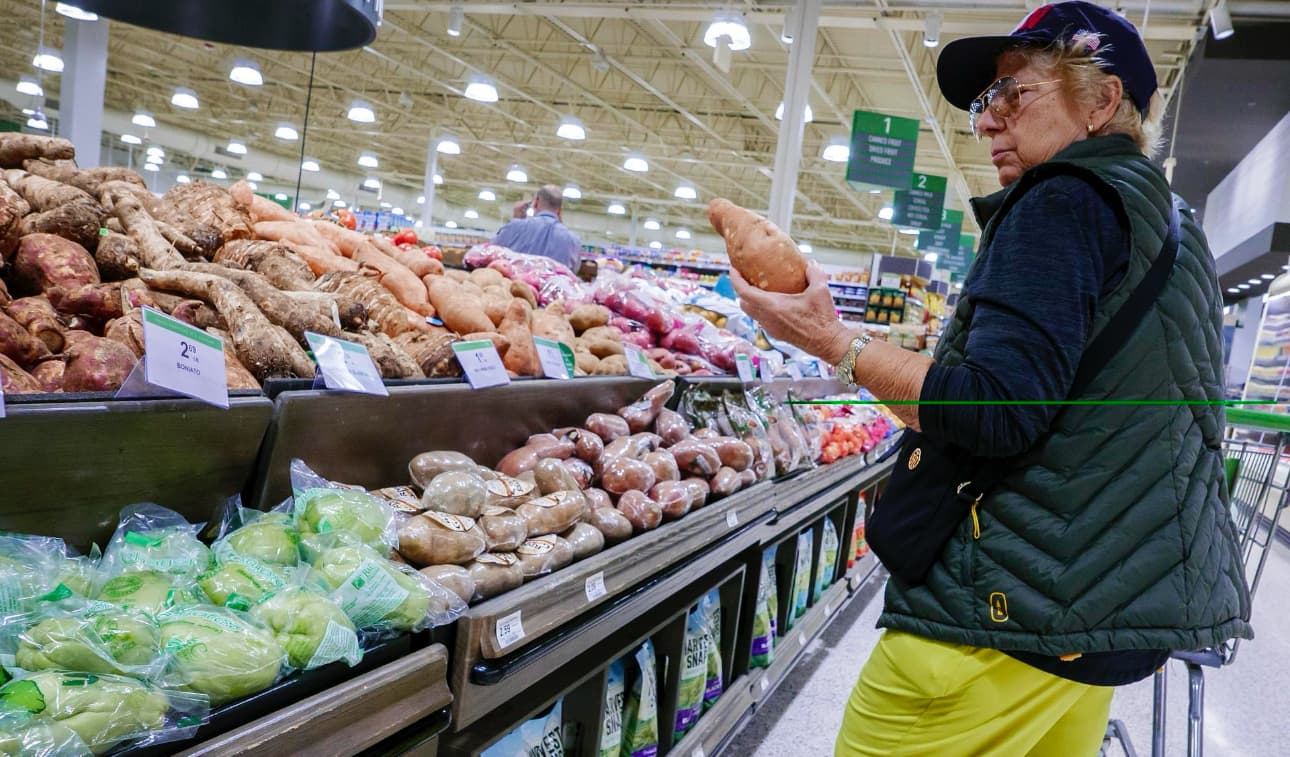 El déficit comercial de EE.UU. cae un 23.8 % en agosto