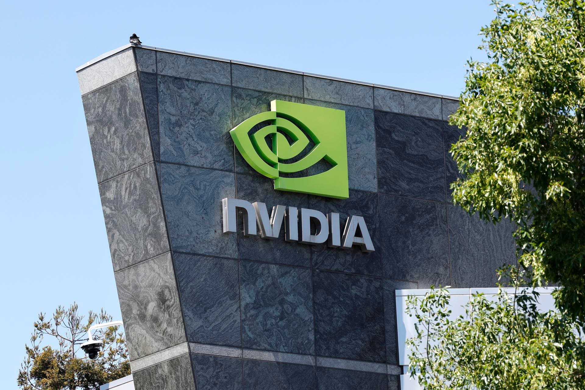 Nvidia gana 31,910 millones en el tercer trimestre, un 65% más, gracias a centros de datos